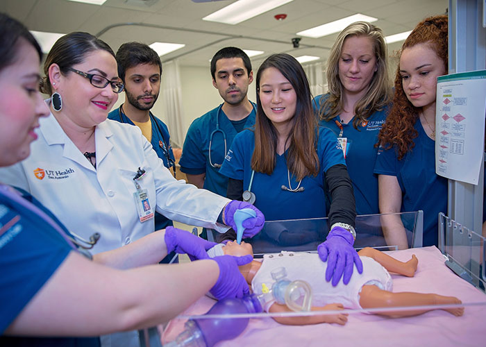 UT Health San Antonio Students